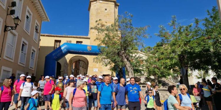 Alrededor de 200 participantes en la ruta 7000 pasos X-CLM y por Huete