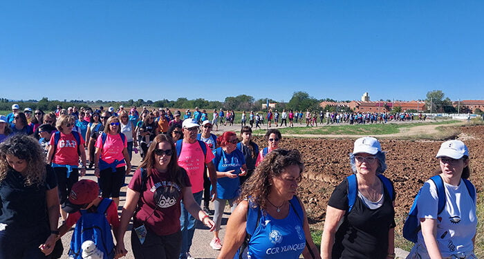 Casi 400 personas recorren en Yunquera de Henares una nueva ruta de la iniciativa ‘7000PasosX’, que estrena su segunda edición 1 Casi 400 personas recorren en Yunquera de Henares una nueva ruta de la iniciativa ‘7000PasosX’, que estrena su segunda edición