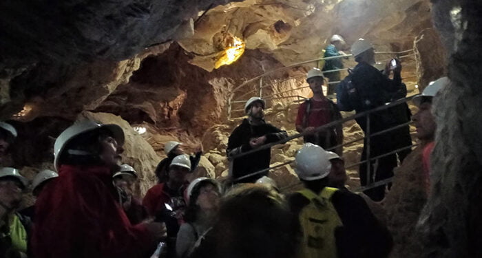 Cerca de 50 senderistas inician el Campus de Senderismo de la Diputación de Cuenca recorriendo el Sendero de la Mora Encantada 1 Cerca de 50 senderistas inician el Campus de Senderismo de la Diputación de Cuenca recorriendo el Sendero de la Mora Encantada