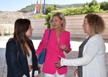 La delegada de la JCCM recuerda que la convocatoria de ayudas para la organización de congresos está abierta hasta el 23 de octubre