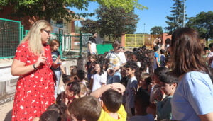 El Colegio San Blas de Cabanillas iza su recién estrenada «bandera verde» del Programa Ecoescuelas