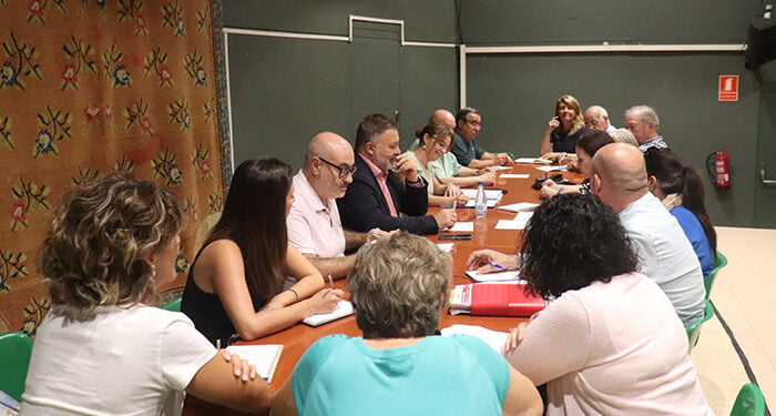 El Consejo Municipal de Mayores de Cuenca reconoce este viernes en su Día Internacional al Hospital de Santiago y a Encarnación Pérez