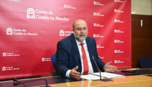 El Gobierno regional abordará esta legislatura la reforma del Estatuto de Autonomía y la elaboración de las leyes de Integridad Pública y de Evaluación de Políticas Públicas