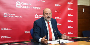 El Gobierno regional abordará esta legislatura la reforma del Estatuto de Autonomía y la elaboración de las leyes de Integridad Pública y de Evaluación de Políticas Públicas
