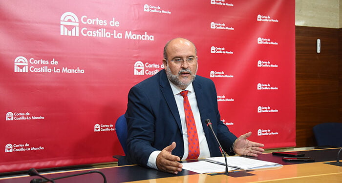 El Gobierno regional abordará esta legislatura la reforma del Estatuto de Autonomía y la elaboración de las leyes de Integridad Pública y de Evaluación de Políticas Públicas