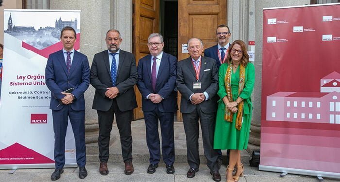 El Gobierno regional destaca que los estudiantes de doctorado en la UCLM han aumentado desde el 2015 en un 43,5 por ciento