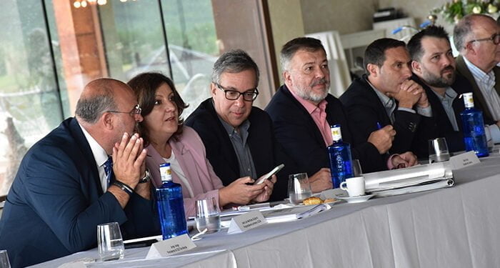 El Gobierno regional reitera su apoyo al proyecto de ToroVerde en Cuenca y se compromete a agilizar al máximo todos los trámites administrativos