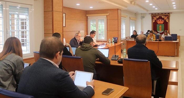 El Pleno aprueba iniciar el procedimiento para renovar el Acuerdo Económico y Social del Ayuntamiento de Cabanillas con su plantilla 1 El Pleno aprueba iniciar el procedimiento para renovar el Acuerdo Económico y Social del Ayuntamiento de Cabanillas con su plantilla