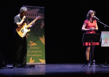 El Teatro Moderno habla gallego con Yolanda Castaño en ARRIVERSOS
