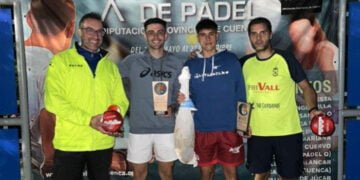 El VI Torneo de Pádel de Arcas reunió a 24 parejas en las pistas de Cañada Molina