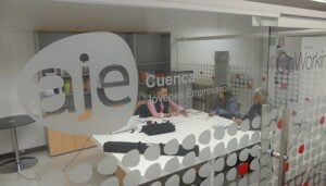 El vivero de empresas de AJE Cuenca recibe a emprendedores para ayudarles en sus primeros pasos y resolver dudas