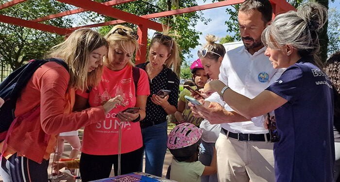 Escudero participa en Villanueva de la Torre en la campaña de educación ambiental ‘Combina y muévete’