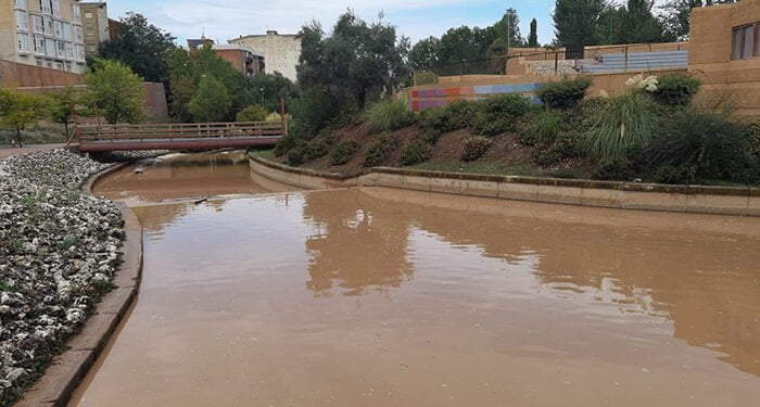 La tormenta vuelve a llenar el río del Alamín
