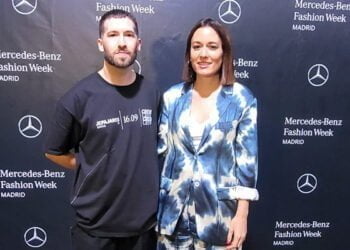 La Junta apoya la presencia de la moda de la región en la MFW y la apuesta por la promoción de la artesanía regional del diseñador JC Pajares
