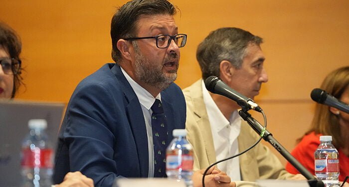 La Junta reafirma su apuesta por la Formación Profesional con la creación de 38 nuevos ciclos formativos y más de 2.160 nuevas plazas 1 La Junta reafirma su apuesta por la Formación Profesional con la creación de 38 nuevos ciclos formativos y más de 2.160 nuevas plazas