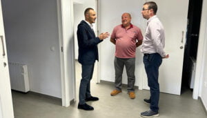 La Junta y el Ayuntamiento de Henarejos trasladarán el consultorio médico a un emplazamiento más accesible