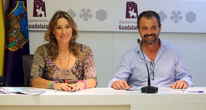 La poesía vuelve a las calles y los escenarios culturales de Guadalajara de la mano de Arriversos 1 La poesía vuelve a las calles y los escenarios culturales de Guadalajara de la mano de Arriversos