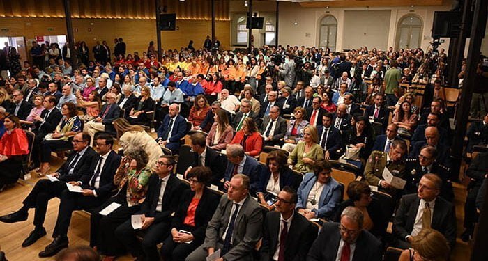 La UCLM supera por primera vez los 6100 estudiantes de nuevo ingreso en el inicio de curso 1 La UCLM supera por primera vez los 6100 estudiantes de nuevo ingreso en el inicio de curso