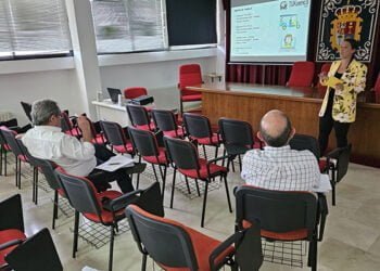 Los quince proyectos finalistas del II Concurso de Proyectos Empresariales Integra 4.0 exponen sus ideas de negocio