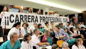 los sindicatos de la sanidad aprovechan el acto de toma de posesion de la nueva gerente de guadalajara para solicitar la reanudacion del sistema de carrera profesional en el sescam