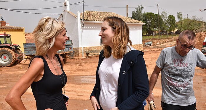 Medios del INFOCAM siguen trabajando para que Buenache de Alarcón recupere la normalidad 1 Medios del INFOCAM siguen trabajando para que Buenache de Alarcón recupere la normalidad