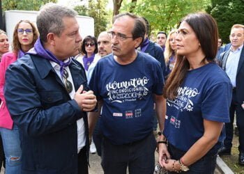 Page asiste al vermú solidario de la Fundación Nipace en Guadalajara