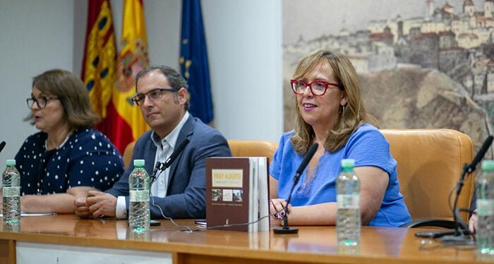 Presentado el libro ‘Fray Alberto. Arquitecto (1575-1635)’, autor de la Capilla del Sagrario de la Catedral de Cuenca 1 Presentado el libro ‘Fray Alberto. Arquitecto (1575-1635)’, autor de la Capilla del Sagrario de la Catedral de Cuenca