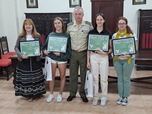 Sofía García Gómez, de 4ª de la ESO del IESO Harévolar de Alovera gana la X edición del concurso “Carta a un Militar Español” en Guadalajara
