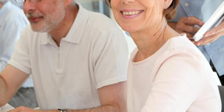 Un total de 67 centros para personas adultas de la región desarrollarán de septiembre a diciembre la segunda fase de los cursos de capacitación digital 1 Un total de 67 centros para personas adultas de la región desarrollarán de septiembre a diciembre la segunda fase de los cursos de capacitación digital