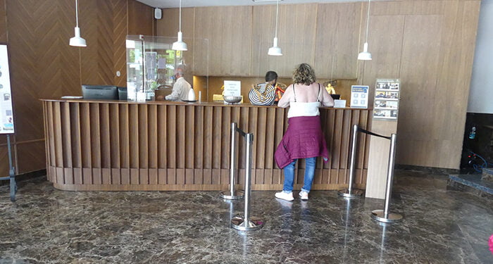 Algo pasa desde el mes de mayo visita Cuenca menos gente que el año pasado