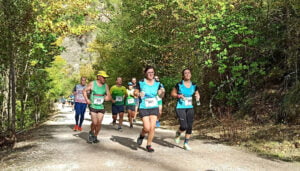 Almudena de la Ossa y David Cano se imponen brillantemente  en la media maratón Ciudad de Cuenca 2023
