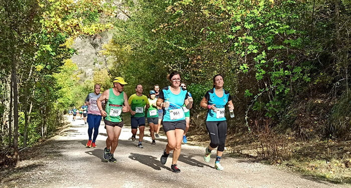 Almudena de la Ossa y David Cano se imponen brillantemente en la media maratón Ciudad de Cuenca 2023 1 Almudena de la Ossa y David Cano se imponen brillantemente en la media maratón Ciudad de Cuenca 2023