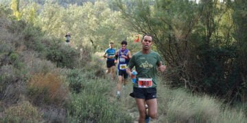 Antonio Cerezo y María Jesús Algarra brillan en la VIII Marcha Trail de Santa Cruz de Moya
