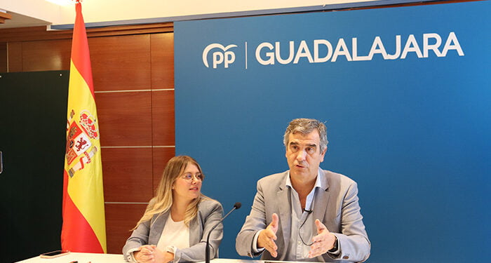Antonio Román “No se puede amnistiar a quien ha cometido delitos contra la integridad de España porque es letal para nuestro estado democrático”