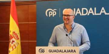 Castillo advierte de que “la deuda que el PSOE quiere condonar a Cataluña no desaparece, la tendríamos que asumir todos los ciudadanos”