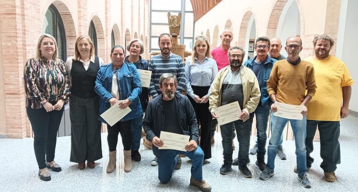 Clausurado en Iniesta un RECUAL y un proyecto de FP Dual en los que 16 personas han ampliado sus oportunidades de empleo
