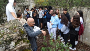 El alumnado de Secundaria descubre el patrimonio de la guerra civil española en la provincia de Guadalajara