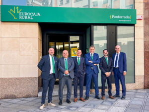 El director general de Eurocaja Rural visita la provincia de León, ratificando su implicación con Castilla y León