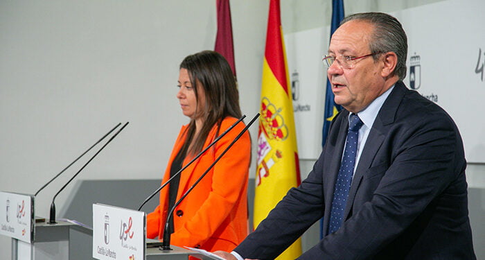 El Gobierno regional abonará a más de 96.000 empleadas y empleados del sector público el incremento retributivo del 0,5 por ciento adicional correspondiente a 2023