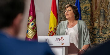 El Gobierno regional aprueba 73 millones de euros para mejorar la empleabilidad de más de 7.000 personas desempleadas de larga duración e incorpora formación y un cheque empleo