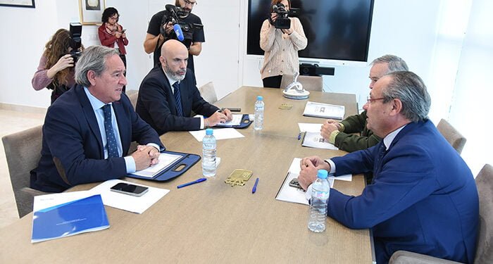 El Gobierno regional y CECAM valoran que el presupuesto de Castilla-La Mancha para 2024 no incremente el endeudamiento ni la presión fiscal 1 El Gobierno regional y CECAM valoran que el presupuesto de Castilla-La Mancha para 2024 no incremente el endeudamiento ni la presión fiscal