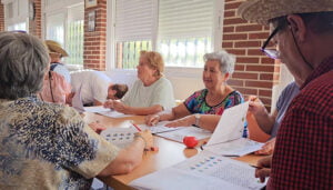 El Gobierno regional y la Federación Alcarreña de Jubilados y Pensionistas desarrollan programas de estimulación cognitiva