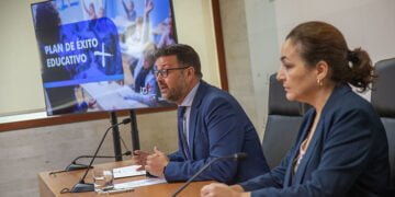 El Plan de Éxito Educativo reduce en los últimos años la tasa de abandono escolar e incrementa el número de alumnos que permanecen en e curso correspondiente