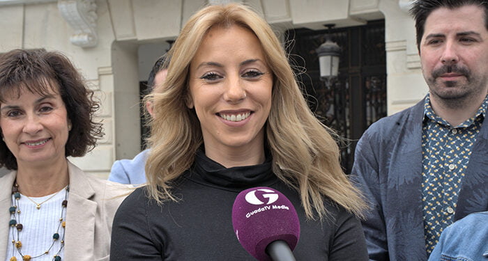 El PSOE advierte de que el “sectarismo” de Guarinos llegará a “asociaciones o empresas que no piensen como ella”