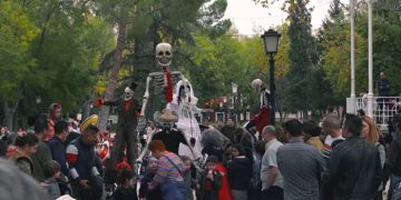 El PSOE lamenta que con “Guarinos, la programación de Halloween sí que da miedo”