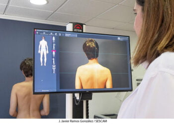 El servicio de Dermatología de Guadalajara cuenta ya con un equipo con el que realizar un mapeo corporal total de nevus en personas de alto riesgo