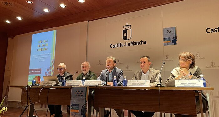 Escudero inaugura en Guadalajara la I Jornada Regional de Daño Cerebral Sobrevenido 1 Escudero inaugura en Guadalajara la I Jornada Regional de Daño Cerebral Sobrevenido