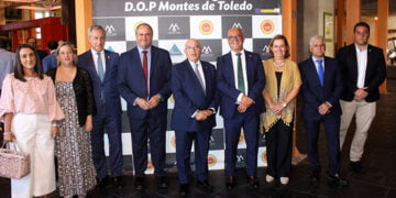 Eurocaja Rural, comprometida con el sector oleícola en la entrega de los 'Premios Cornicabra 2023'
