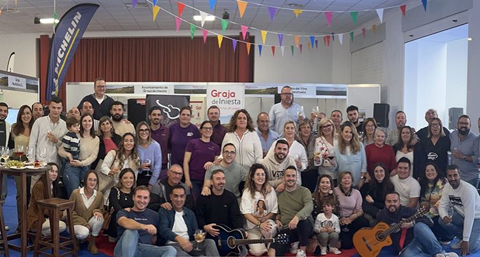 Éxito de participación y afluencia en la I Feria del Vino y el Producto Local de Graja de Iniesta 1 Éxito de participación y afluencia en la I Feria del Vino y el Producto Local de Graja de Iniesta