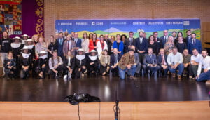 Guarinos apela a la honestidad y el rigor del periodismo en los X Premios Cope